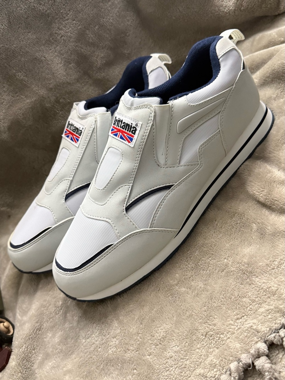 Vintage BRITTANIA  Mens  Tennis Shoes Sneakers Size 11